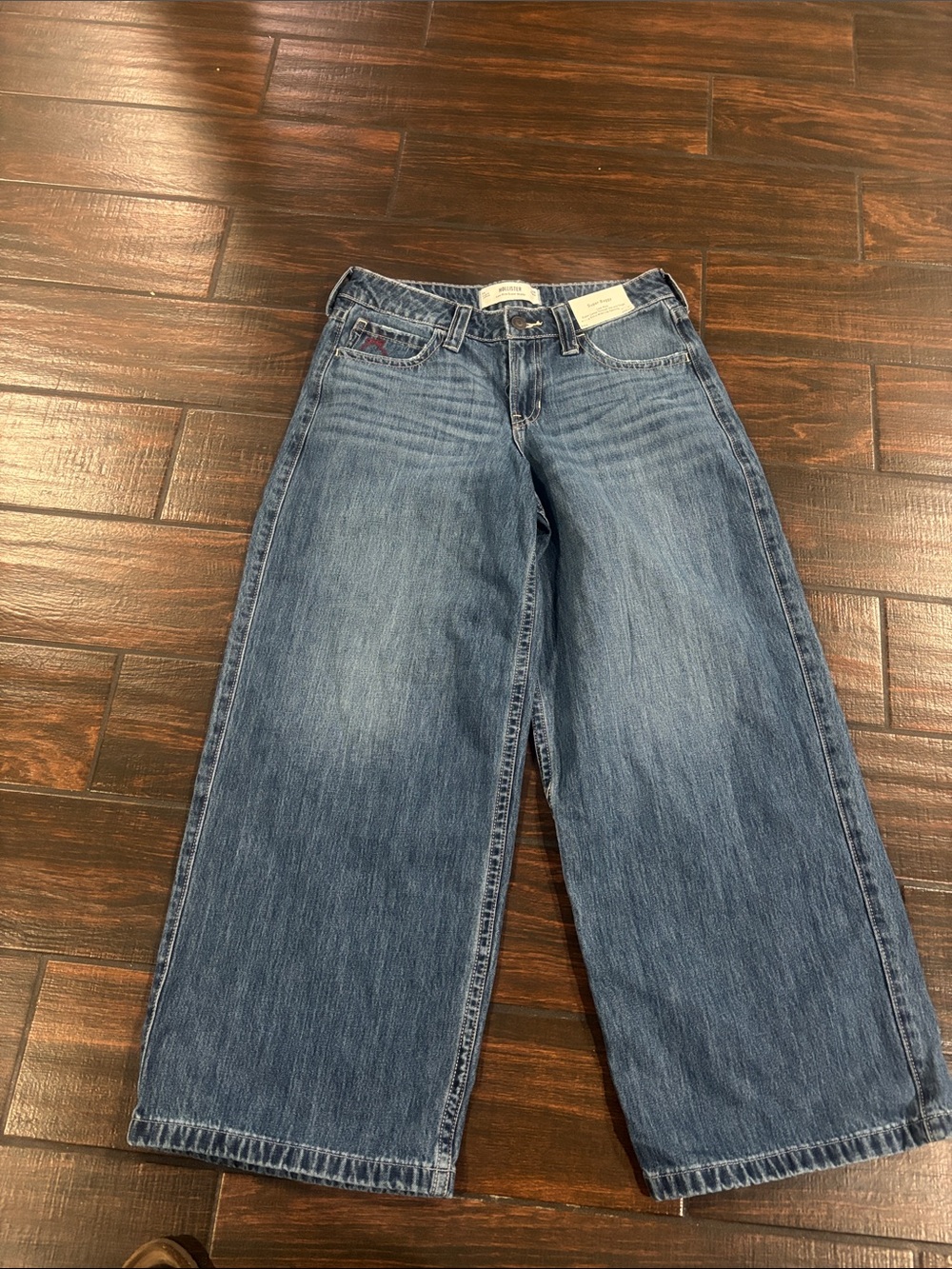 Hollister  Super baggy  Low -Rise